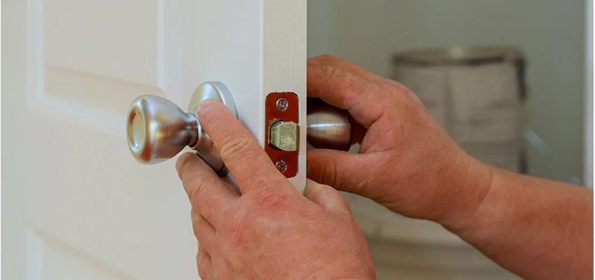 AAA Locksmiths For lock Replacement in South Monrovia Island, California