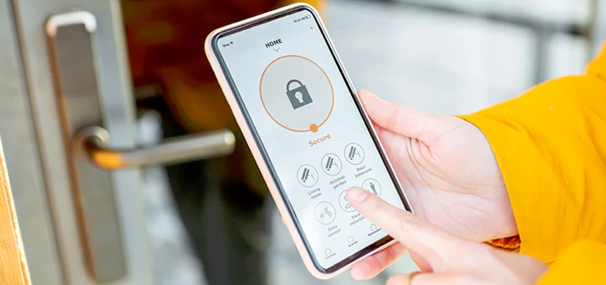 Digital Front Door Lock Repair And Installation in South Monrovia Island, California